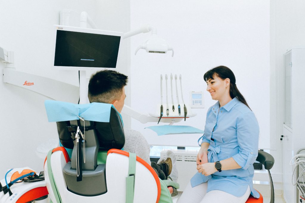 Importance of choosing a dental hygenist as a profession